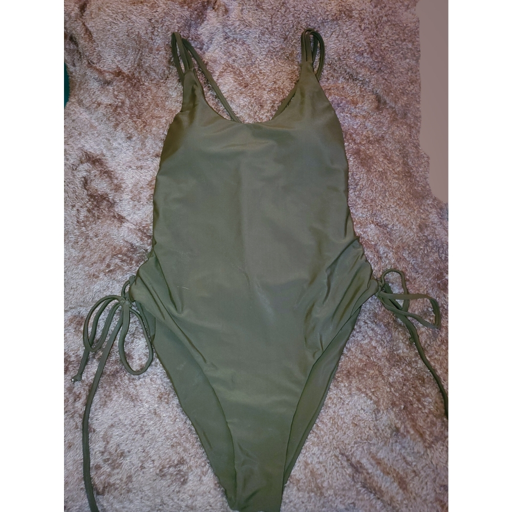 ZAFUL Lace Up Strappy One Piece Swimsuit